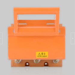 HD11F系列防誤型開(kāi)啟式刀開(kāi)關(guān)